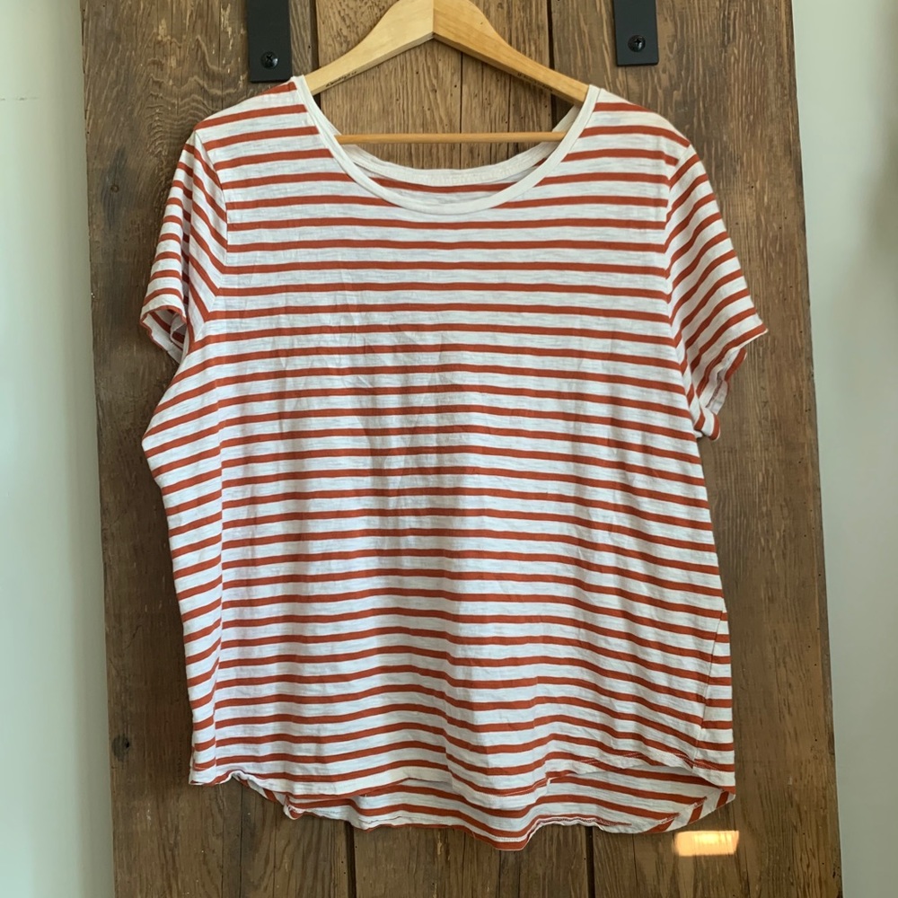 Old Navy striped Tee shirt
